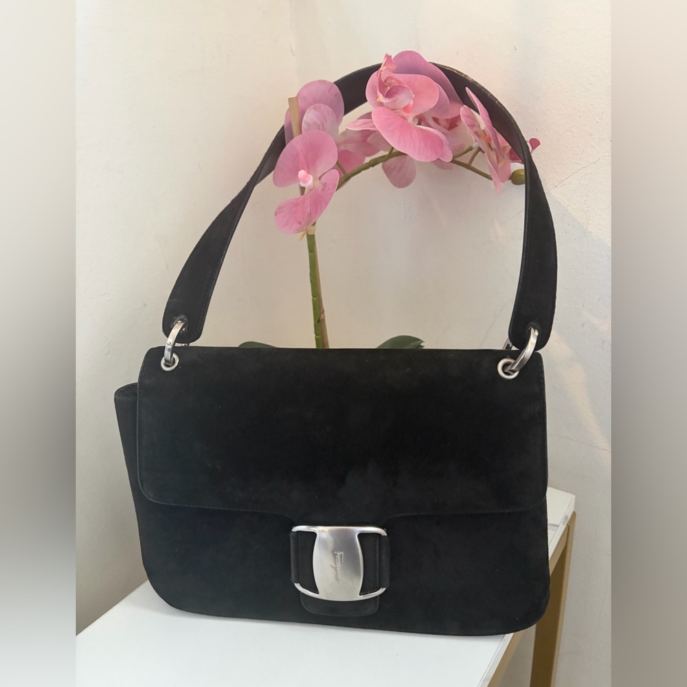 Salvatore Ferragamo Black Suede Shoulder Bag AU-21 8691 MADE IN ITALY